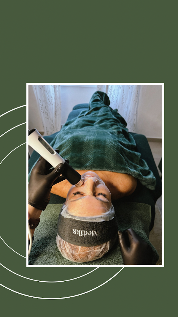 Beauty Studio - Cosmetics and Beauty