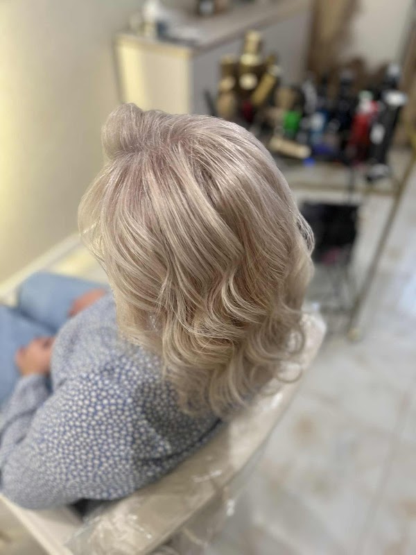 Salón Svetlana Babejová