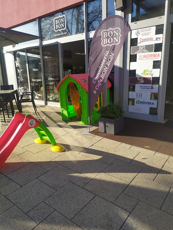 Obchodné Centrum PSO Snina