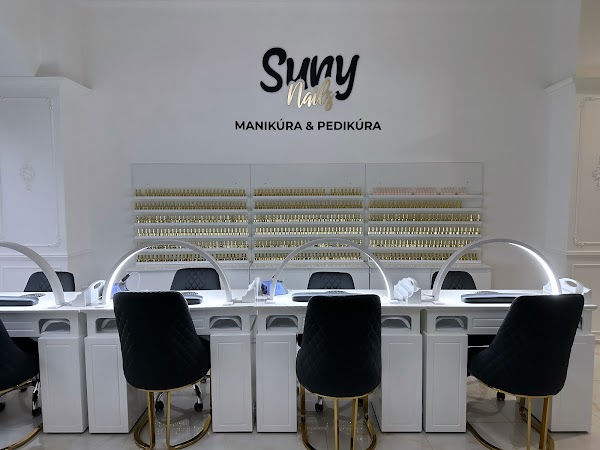 Suny nails Humene fontána