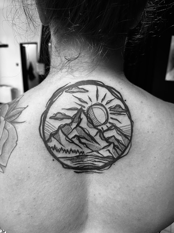 FAT CAP tattoo studio