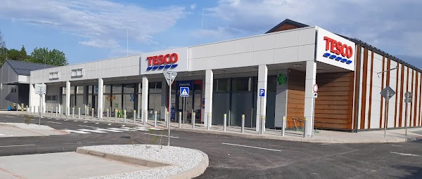 Tesco Supermarket Levoča