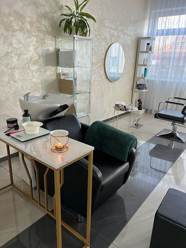BRILLANCE beauty salon - kaderníctvo & trichológia Žilina