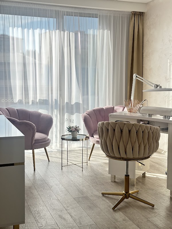 Klaudia Mikušová - Nechtová dizajnérka