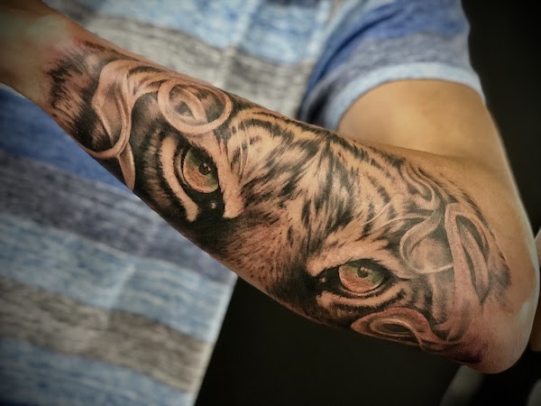 Tattoo & Piercing Studio