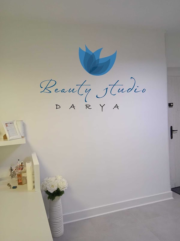Beauty salon and solarium Vinbarg – make-up v Bardejove