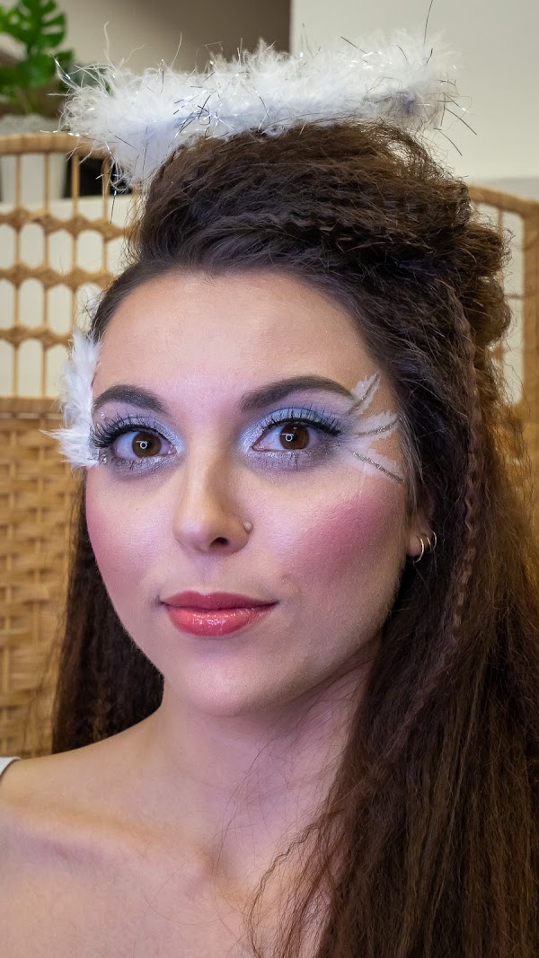 Art of Beauty - Hair & Make Up