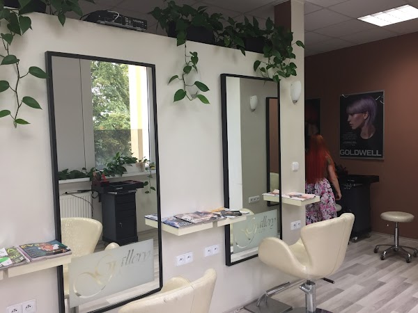 Jan Molnar gallery salon – kaderníctvo v Banskej Bystrici