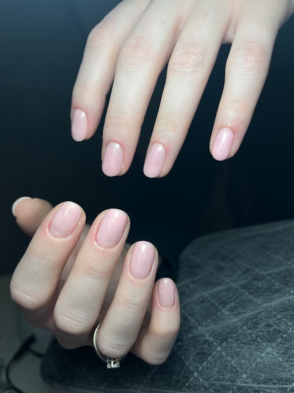 Pedikúra&ManikúraHappyFeetViktória