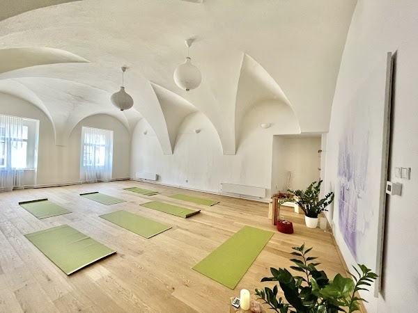 NIYAMA healing studio