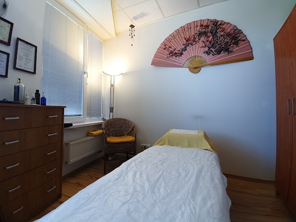 MEDEA massage parlor