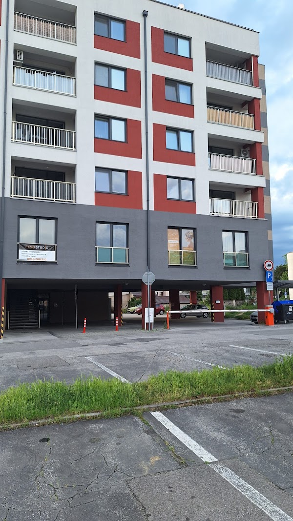 Kadernicky salón Angie