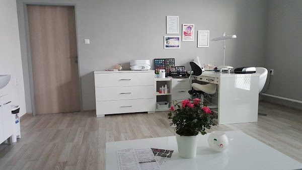 Salón RM - nechtový dizajn